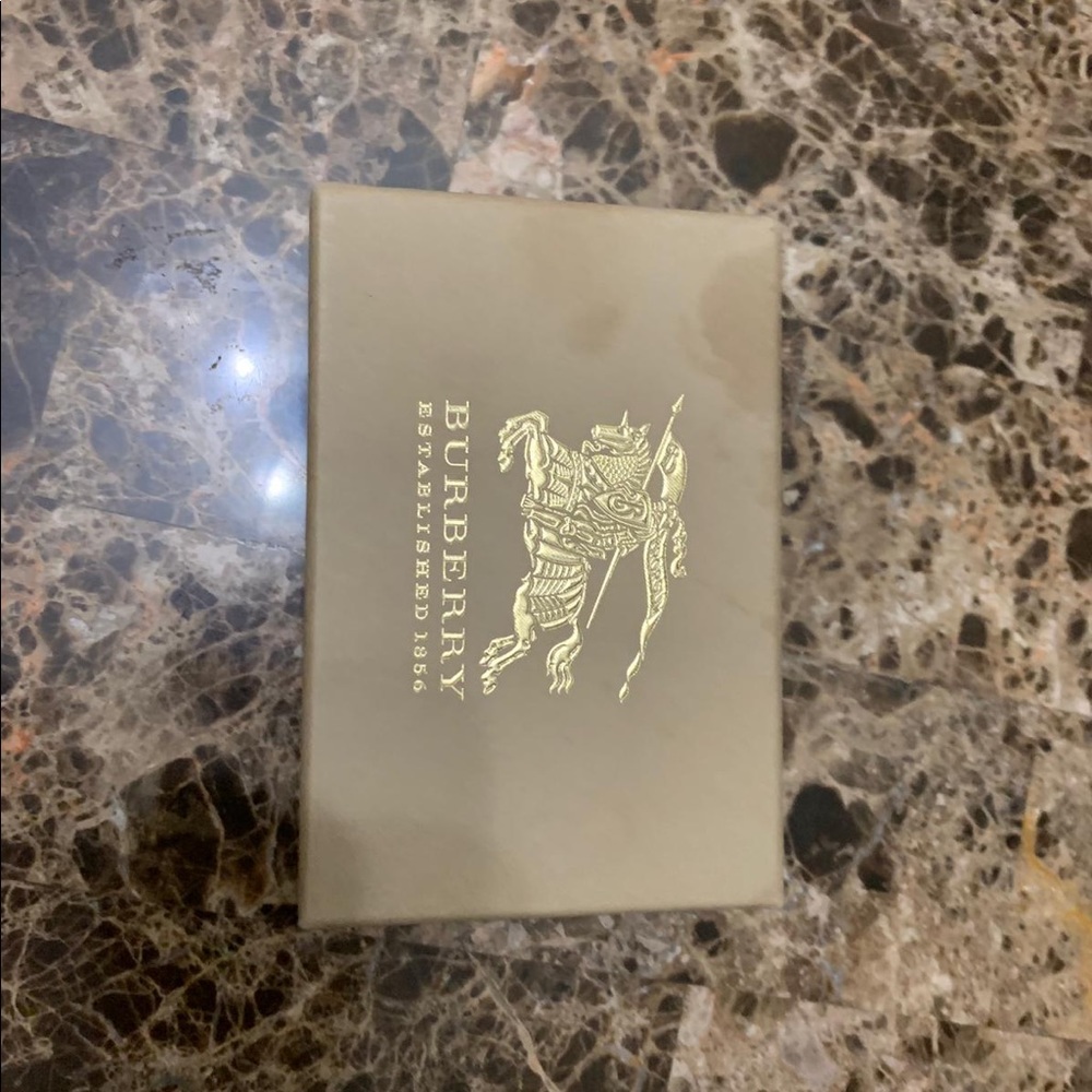 Burberry sunglasses box